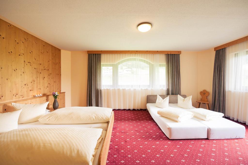 Hotel Steuxner Нойщифт им Щубайтал Стая снимка